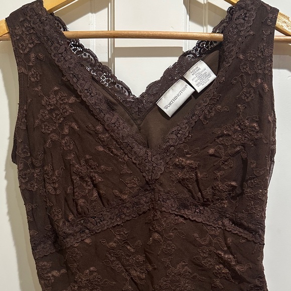 Worthington Brown Lace V-Neck Top - Picture 4 of 4